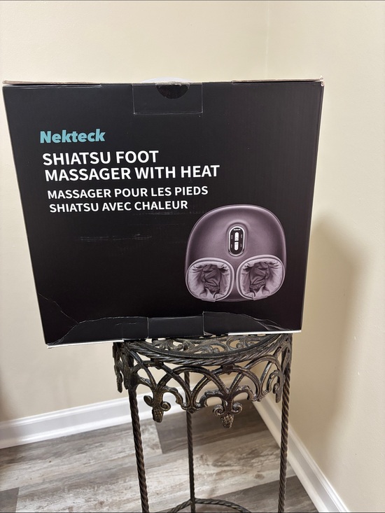 Nekteck Other - Shiatsu Foot Massager with Heat - Grey